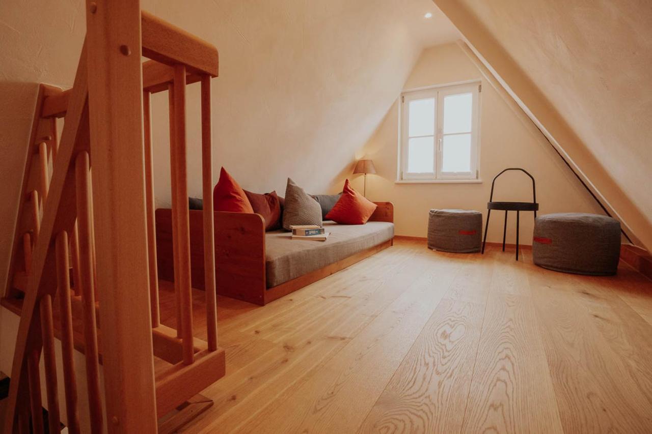 Altstadtmittehotel Sonne دينكلسبهل المظهر الخارجي الصورة